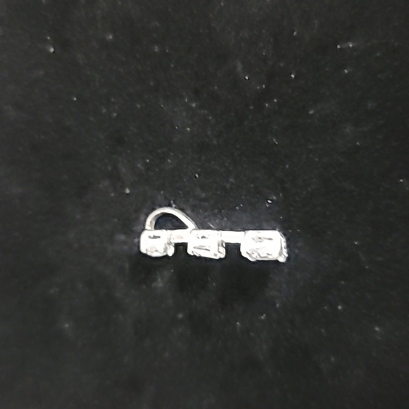 925 3 Stone Necklace Pendant - Picture 3 of 6